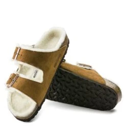 Birkenstock Arizona Shearling In Mink -Shoe Luxe Shop 1 0 1001128 4 1100x