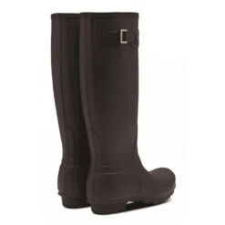 Hunter Women's Original Tall Insulated Rain Boots In Black 8 Hunter Women's Original Tall Insulated Rain Boots In Black -Shoe Luxe Shop 1 0 1033 hunter tall insulated 3 1100x
