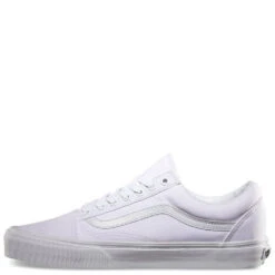 Vans Old Skool In True White -Shoe Luxe Shop 2 3 2327 vans old sckool true white 3 1100x