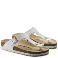 Birkenstock Gizeh Birko-Flor In White -Shoe Luxe Shop b i birkenstock gizeh birko flor white 43733 3 1100x
