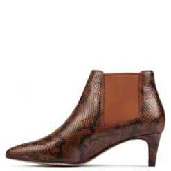 Clarks Women's Laina55 Boot 2 In Dark Tan 8 Clarks Women's Laina55 Boot 2 In Dark Tan -Shoe Luxe Shop c l cl 26151363 1260 3 1100x