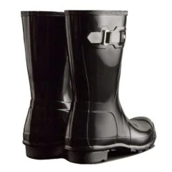 Hunter Women's Original Short Gloss Rain Boots In Black 8 Hunter Women's Original Short Gloss Rain Boots In Black -Shoe Luxe Shop ht wfs1000rgl 1055 3 1100x